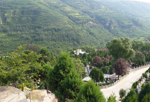 西安壽陽(yáng)山墓園照片（多圖）西安壽陽(yáng)山墓園怎么樣