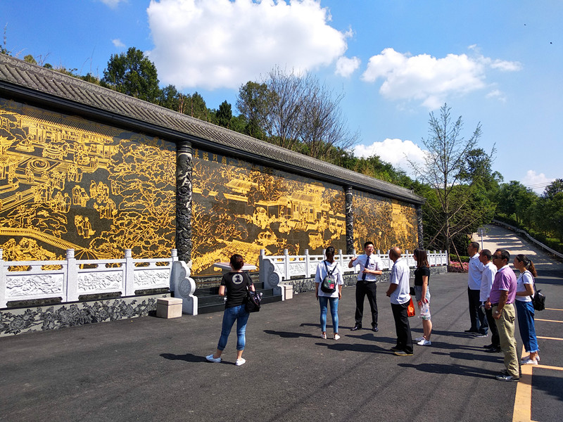 西安壽陽山墓園赴長松寺學習考察園區管理建設