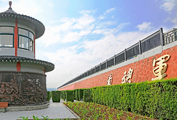 西安霸陵墓園新區特色功勛園、軍魂園、園丁園、公益園